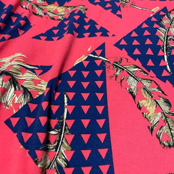 Lularoe perfect T - Picture 3 of 4